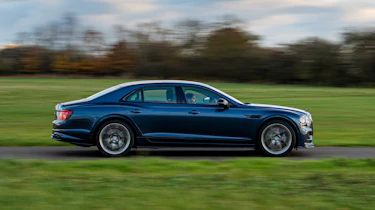 Bentley Flying Spur V8 S - side