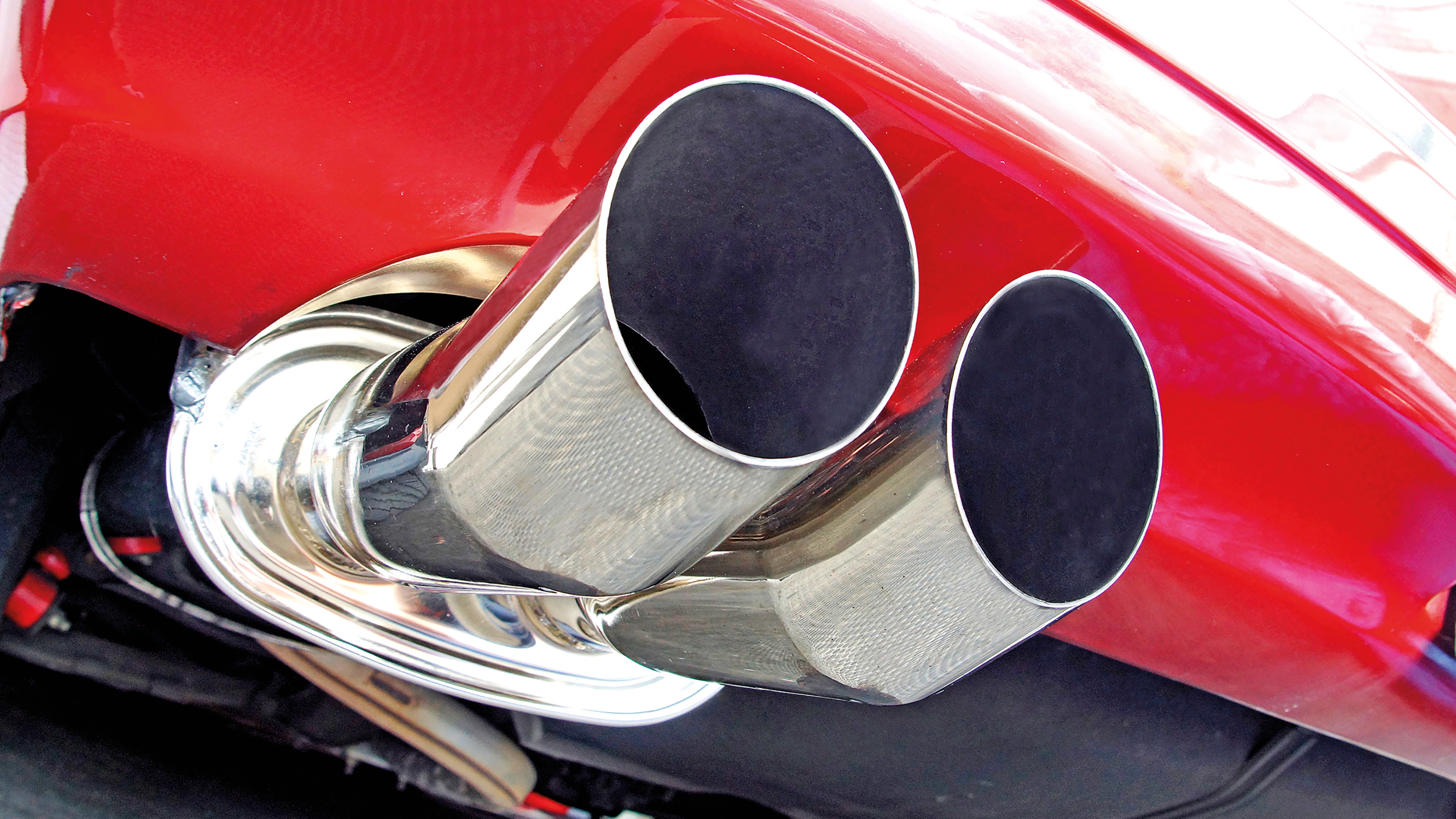 Large exhaust backbox