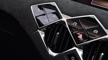 DS 3 Performance Line - centre console switchgear