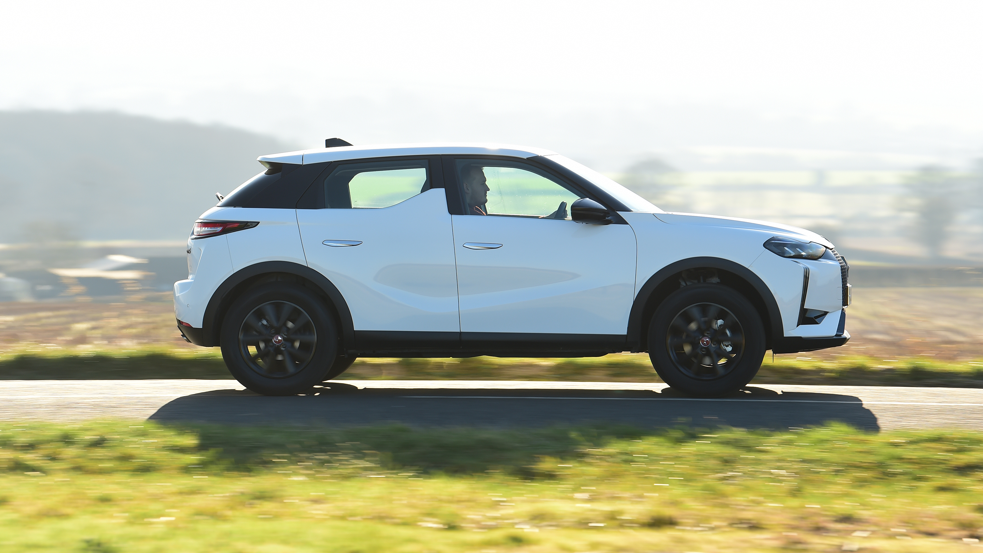 DS 3 Performance Line - side action