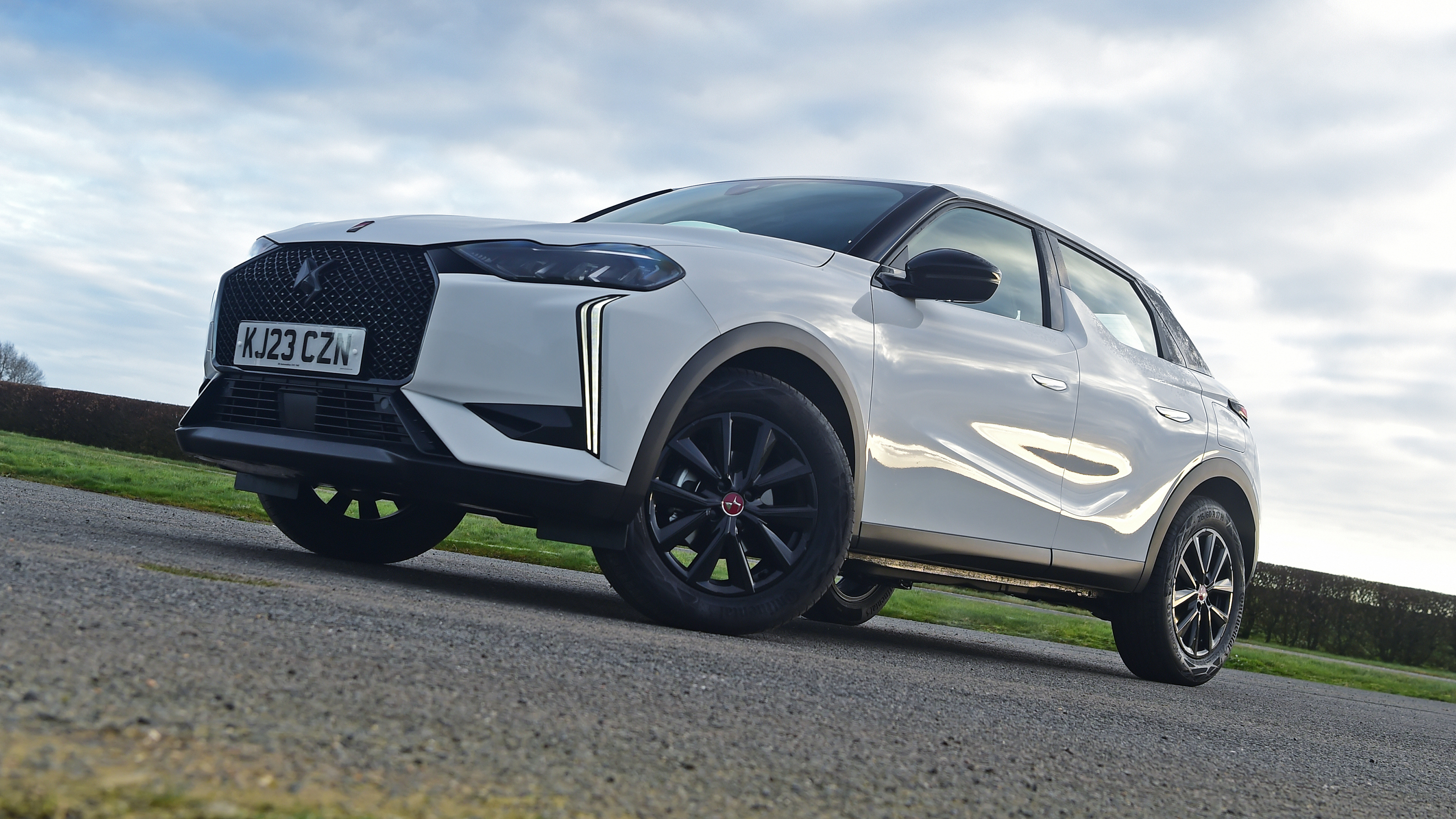 DS 3 Performance Line - front static