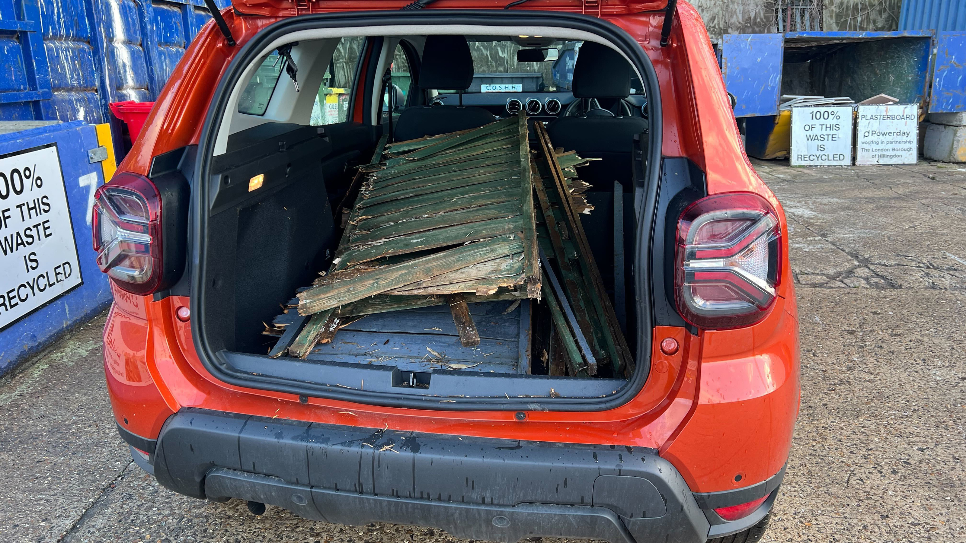 Dacia Duster - boot