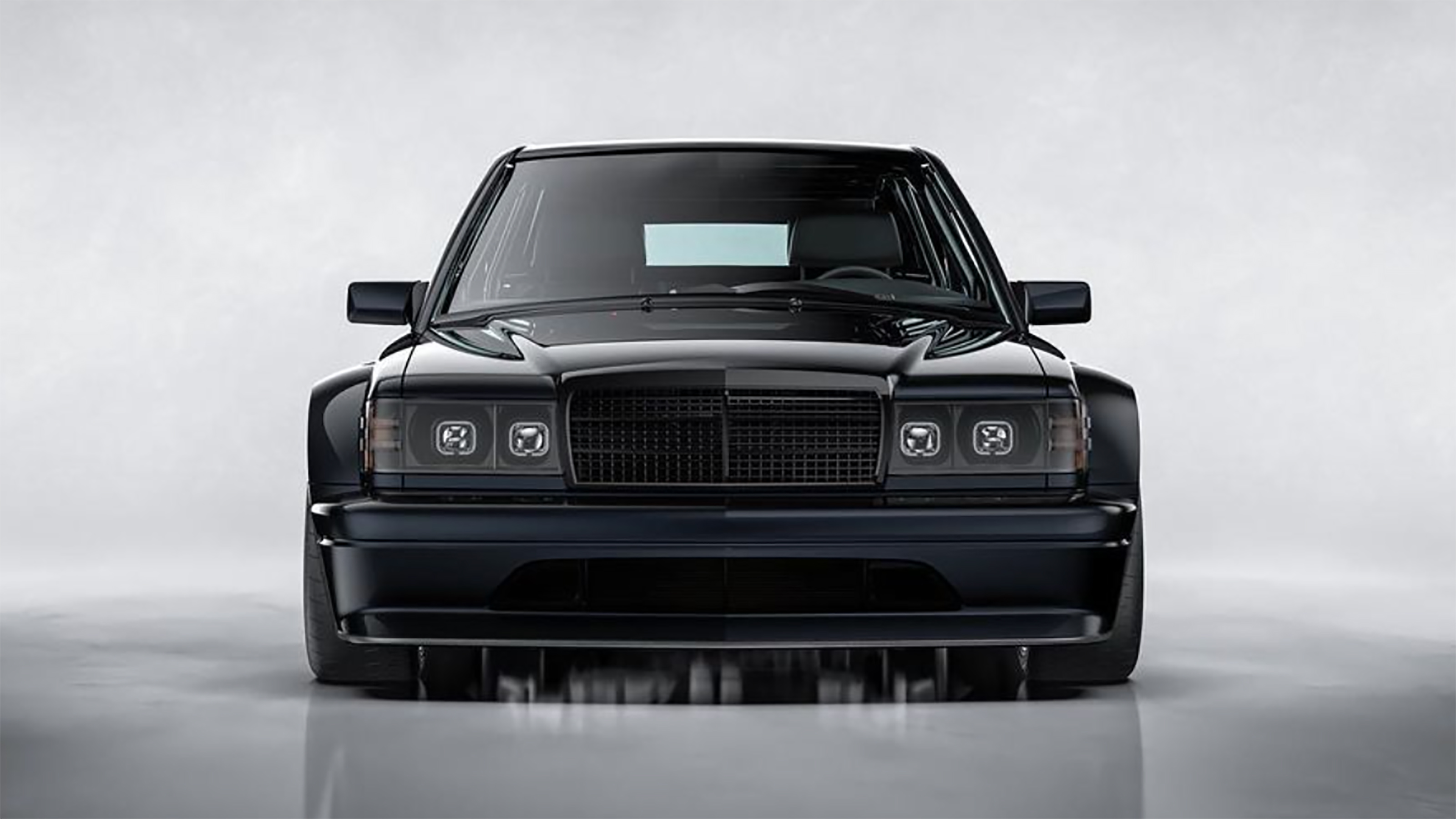 Mercedes 190E - front