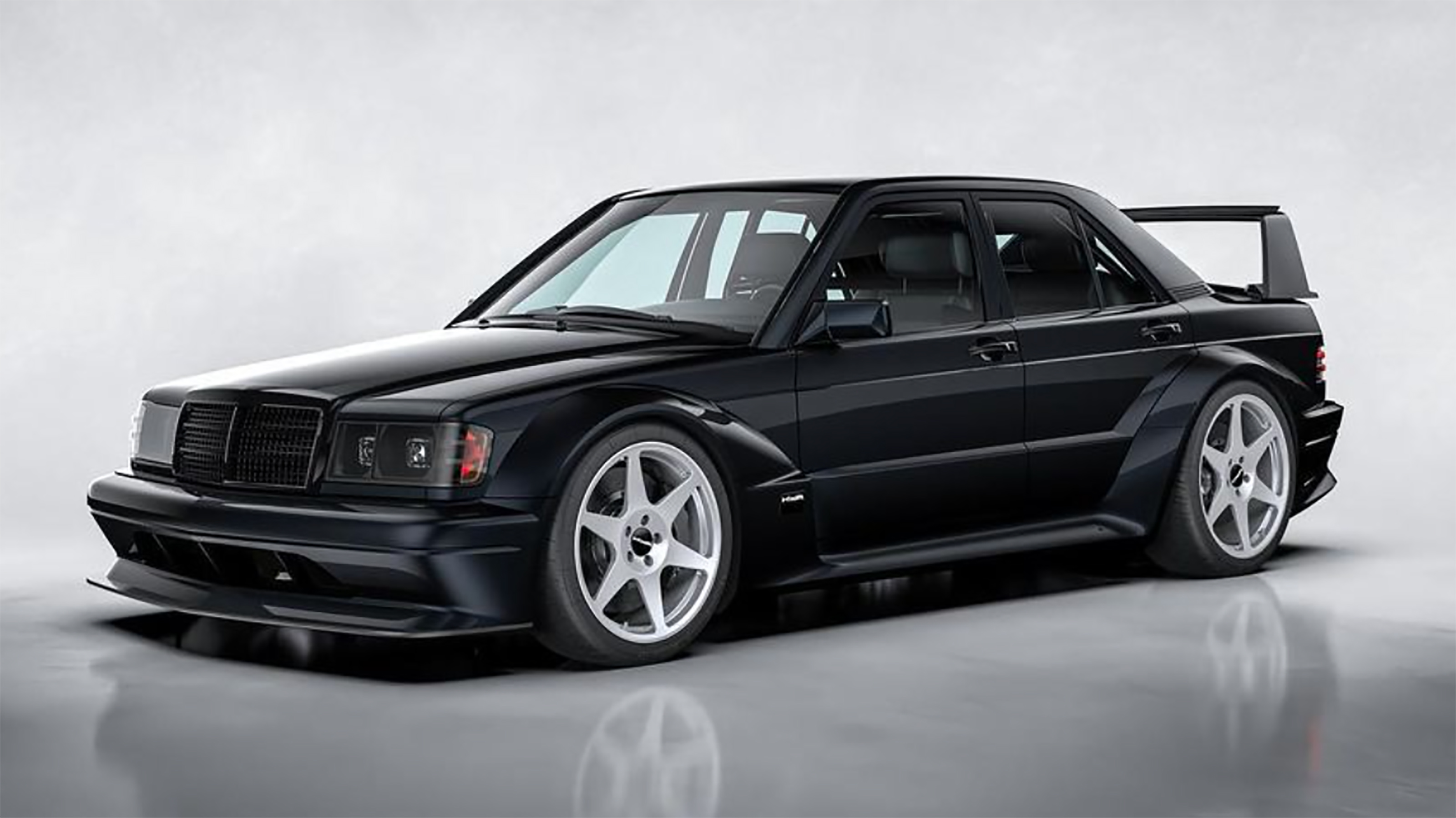 Mercedes 190E - front 3/4