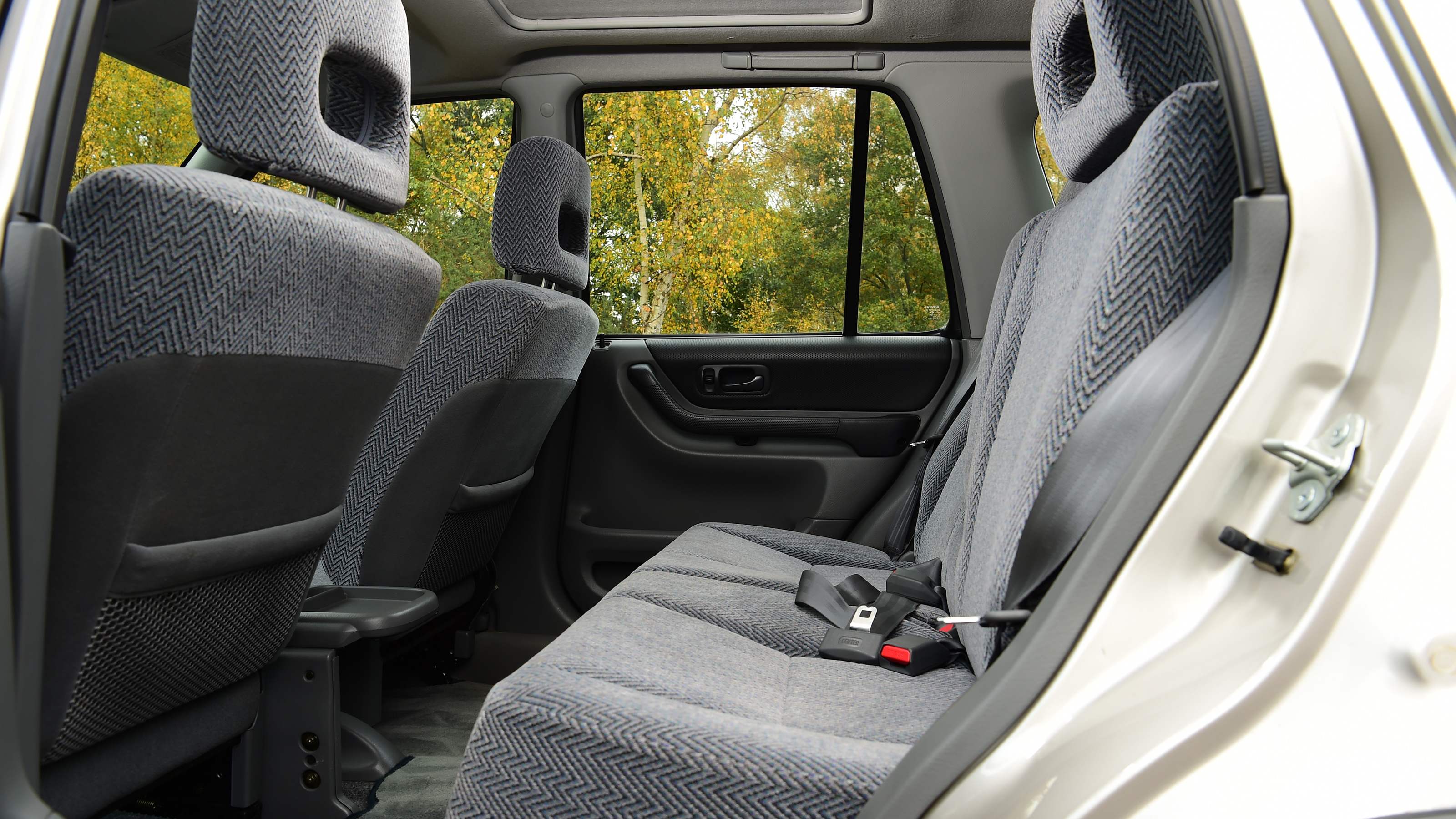 Honda CR-V Mk1 - rear seats