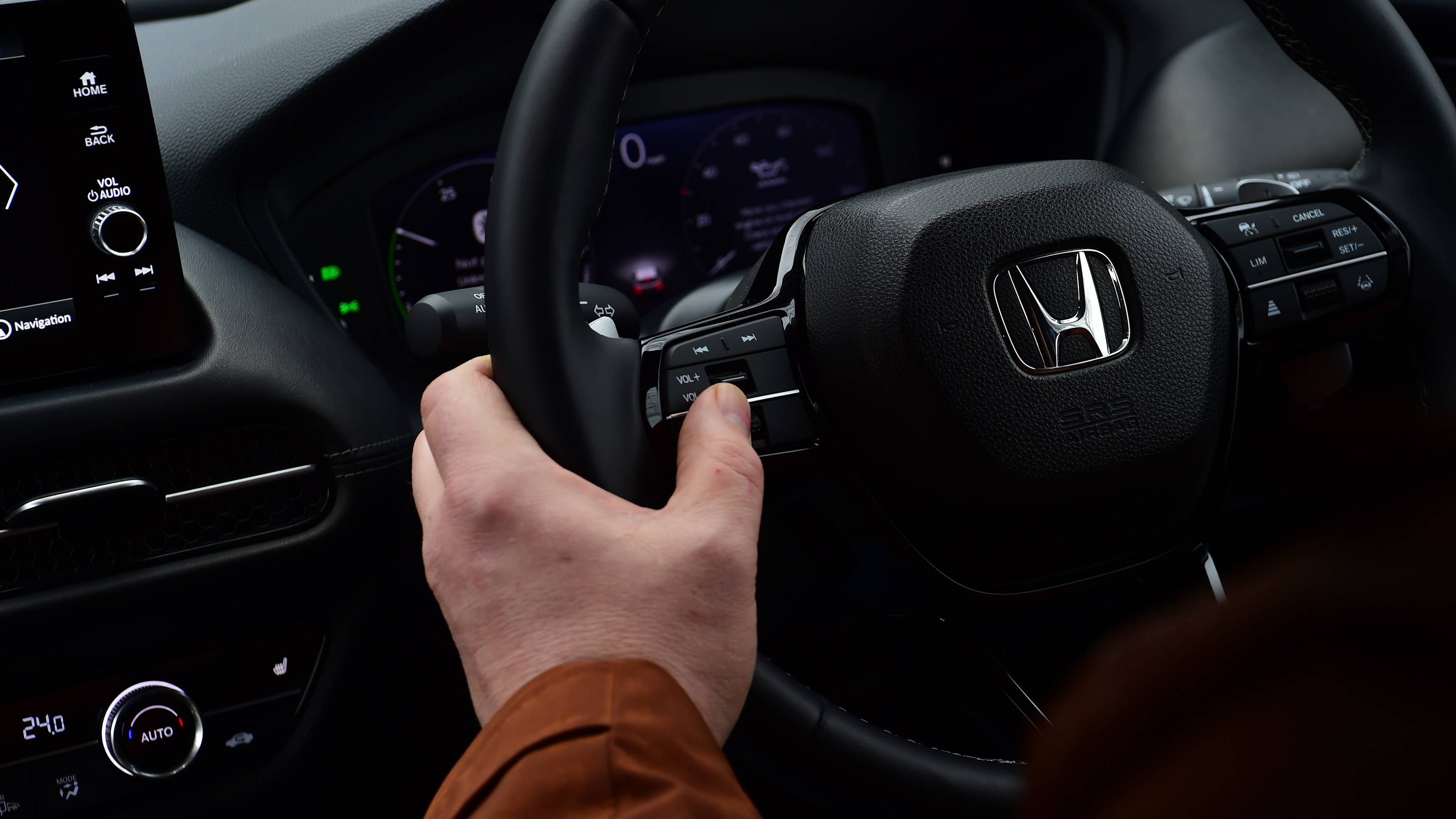 Honda ZR-V eHEV Sport long termer - steering wheel