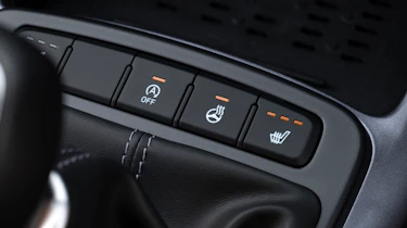 Hyundai i10 - centre console