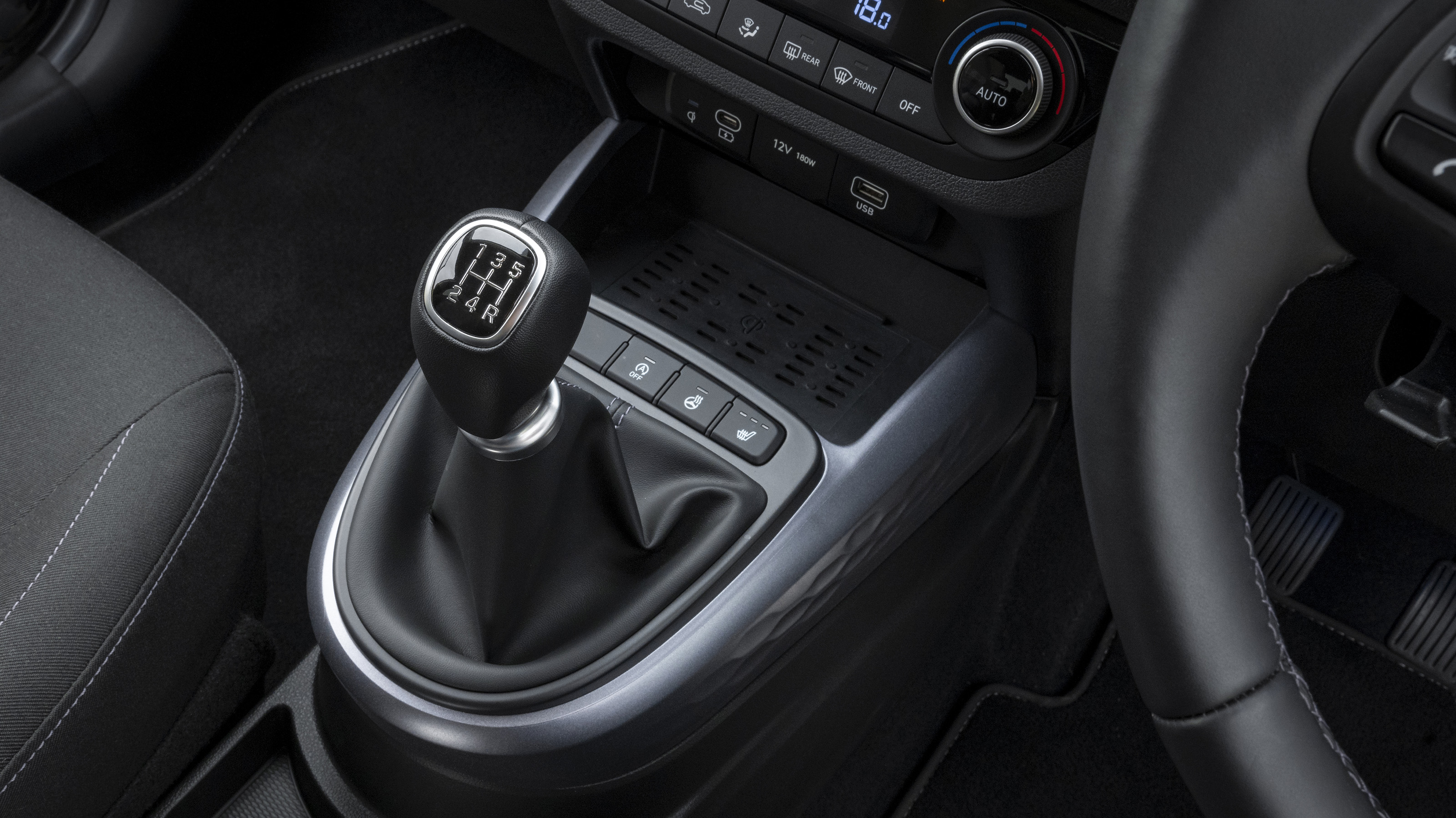 Hyundai i10 - manual gearbox