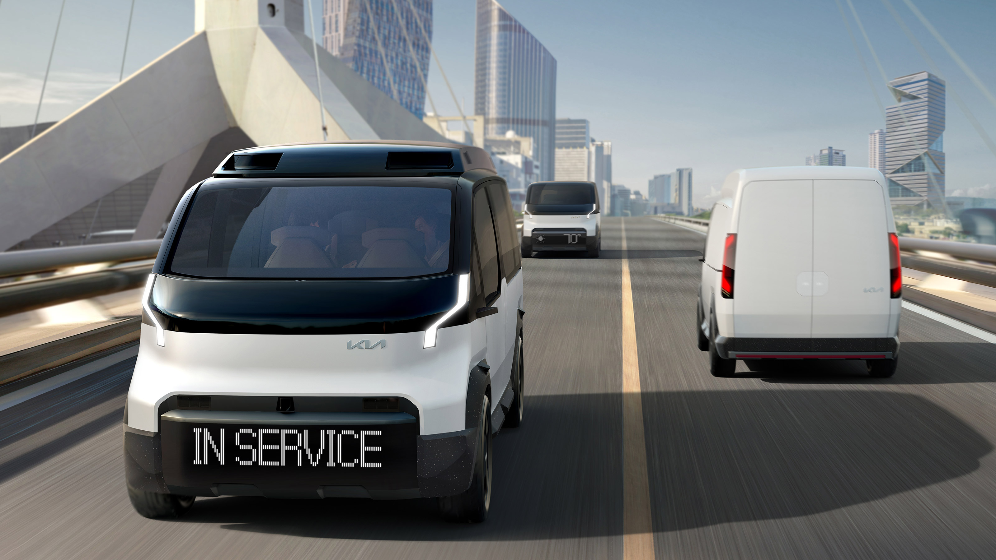 Kia PV5 - front tracking
