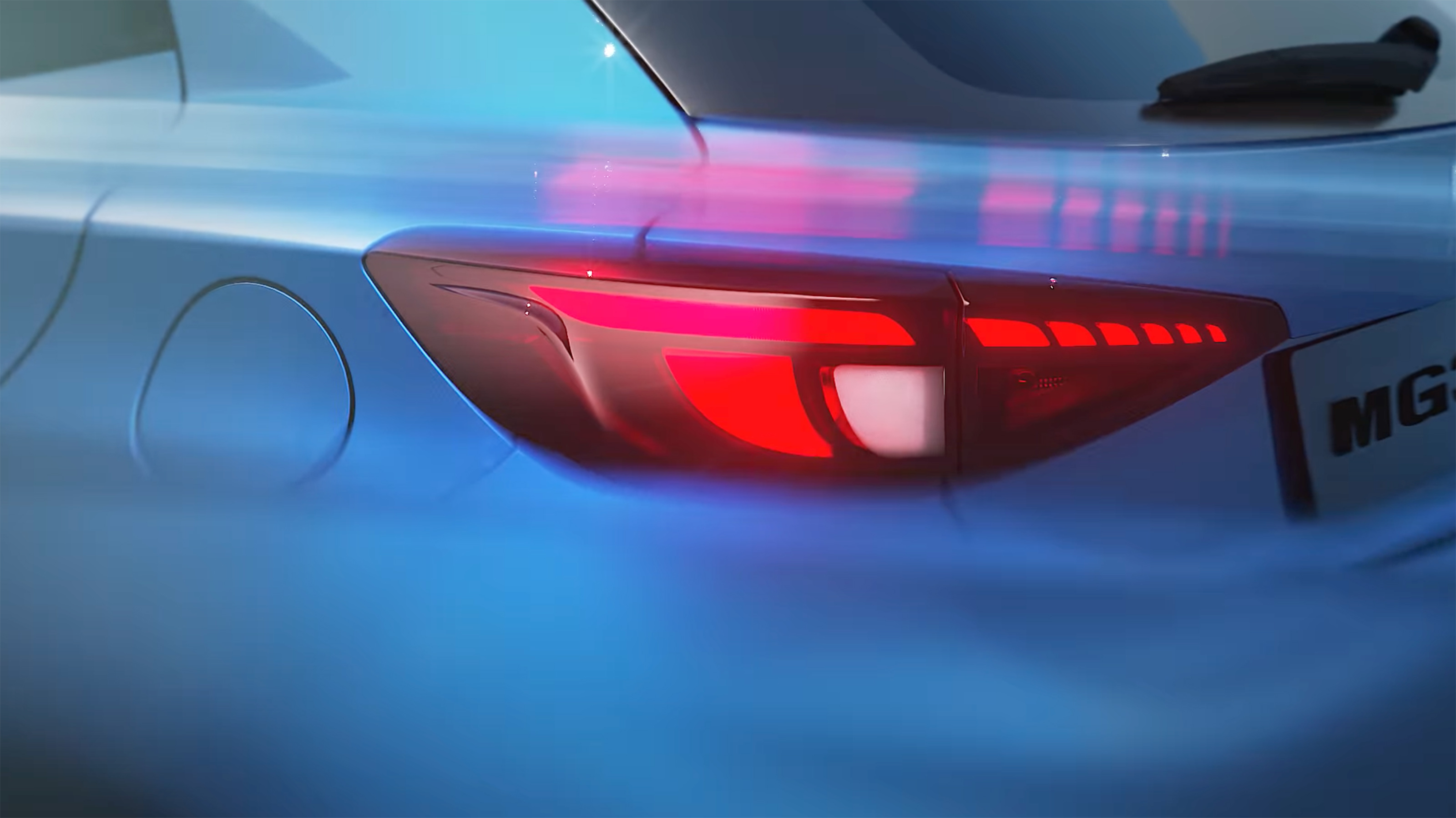 MG3 - tail light (blurred)