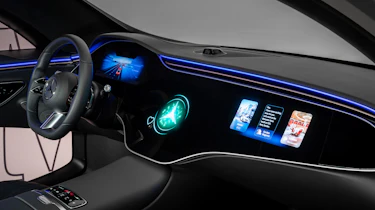 Mercedes MBUX and AI - interior