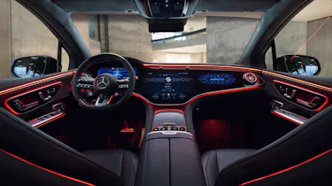 Mercedes MBUX and AI - dash