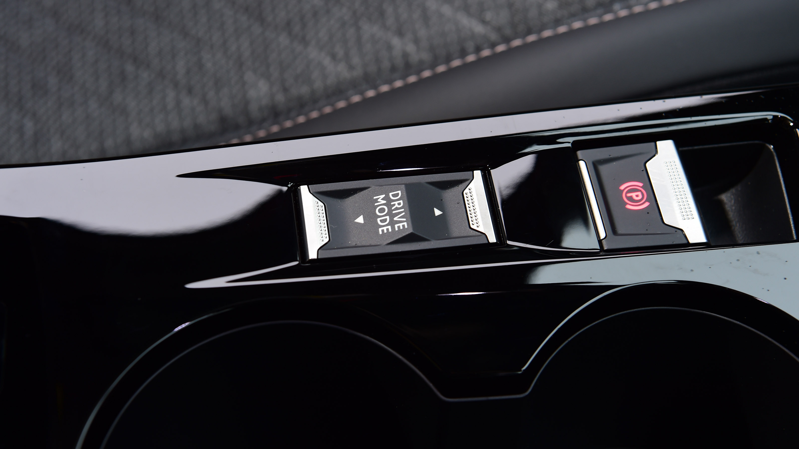 Peugeot 2008 facelift - drive mode