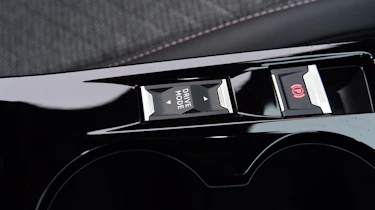 Peugeot 2008 facelift - drive mode