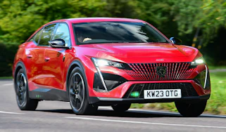 Peugeot 408 GT PureTech long-term test car - front tracking