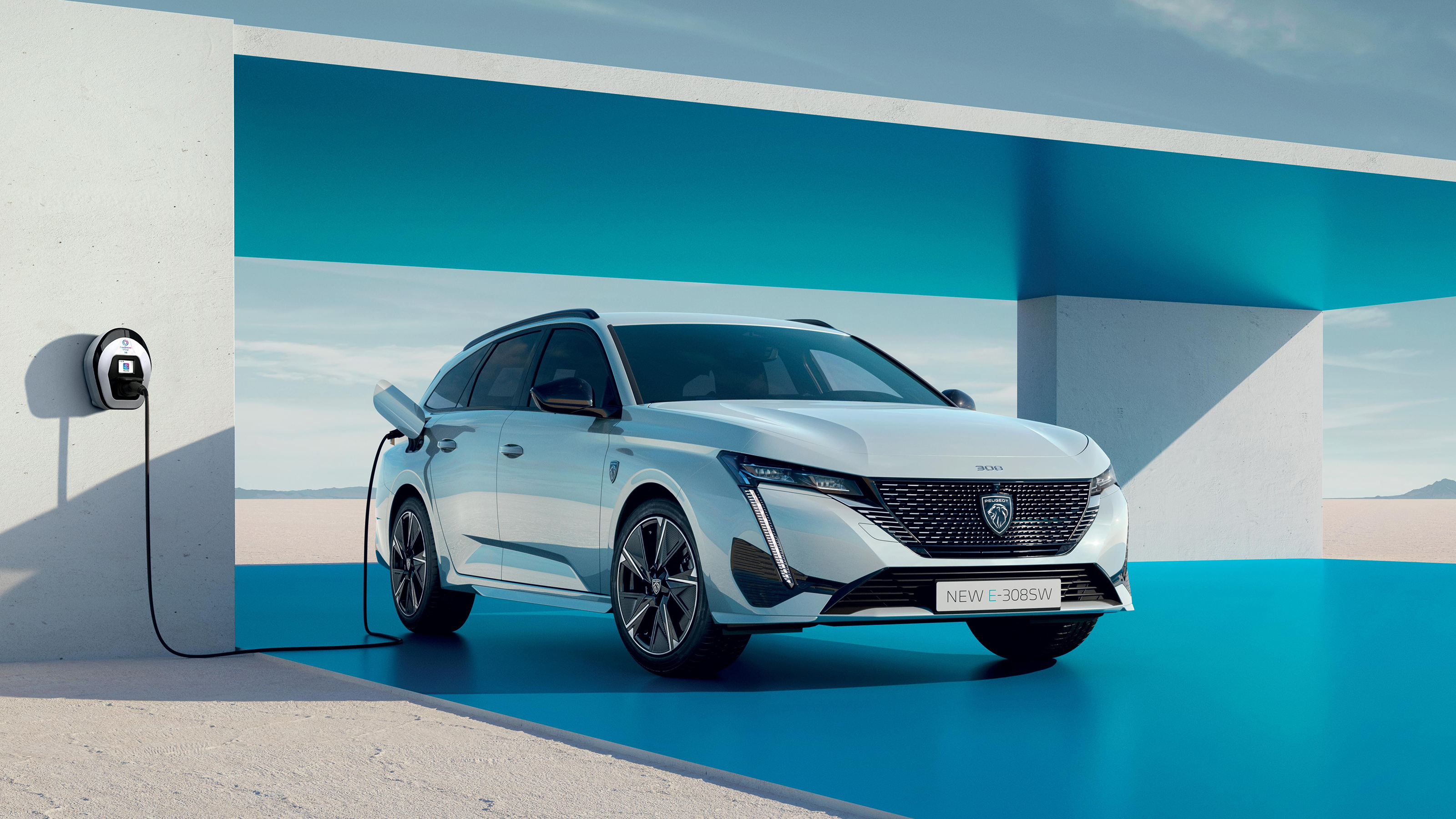 Peugeot E-308 SW - charging