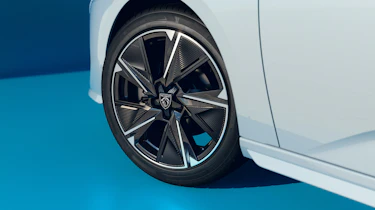Peugeot E-308 SW - alloys