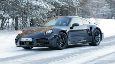 Facelift Porsche 911 2024 - front quarter
