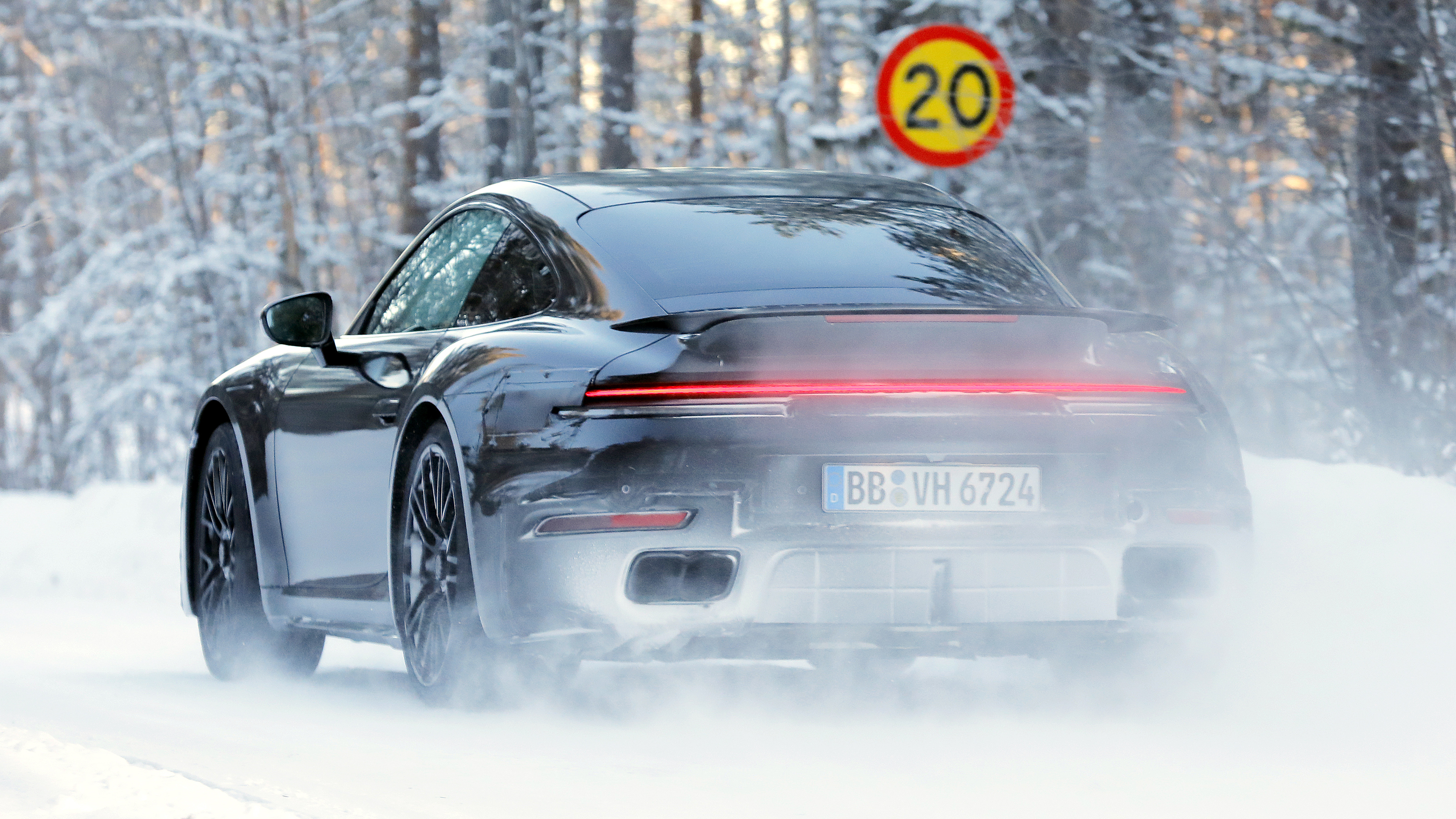Facelift Porsche 911 2024 - rear