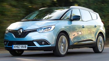 Renault Grand Scenic - front tracking