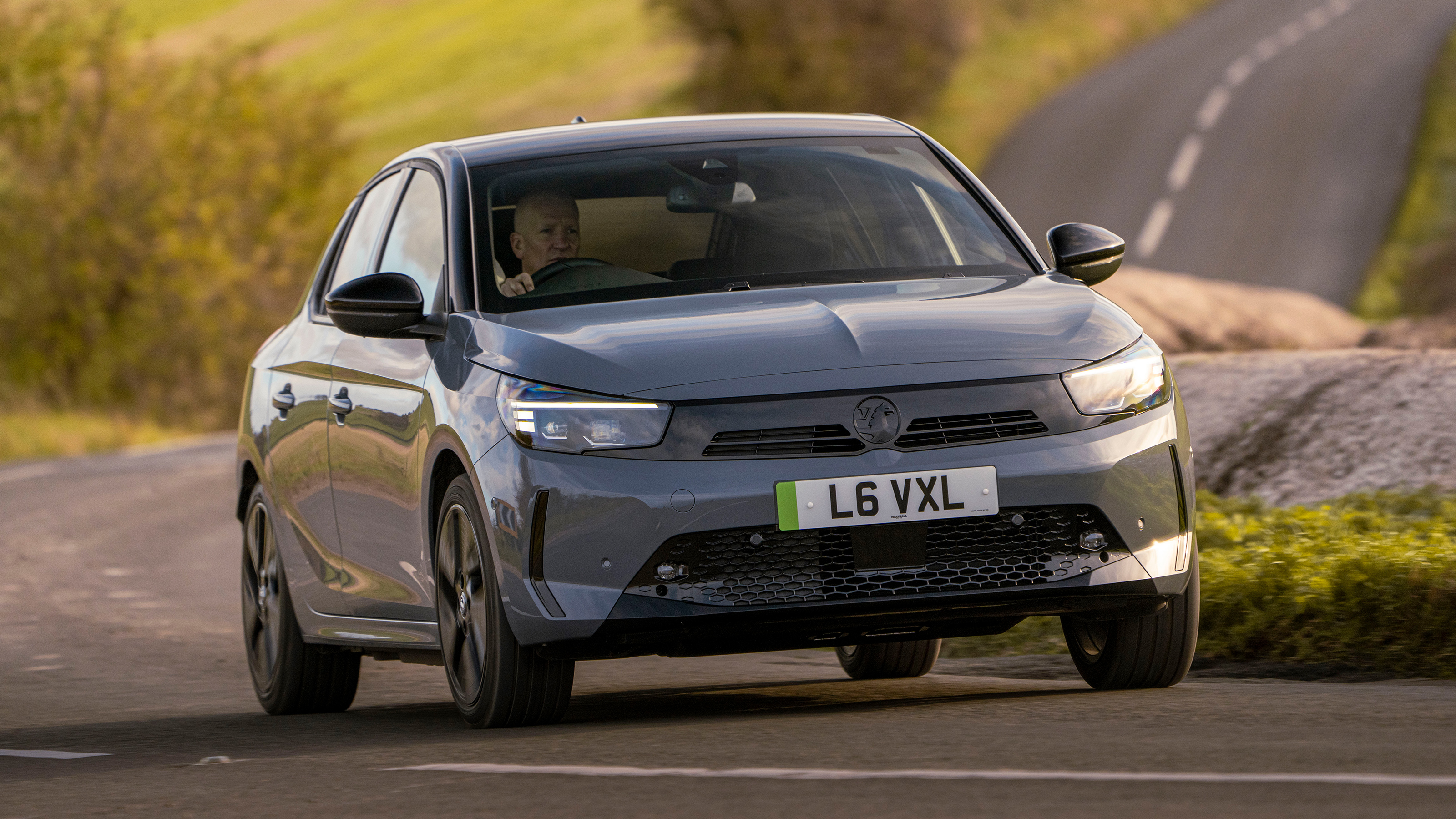Vauxhall Corsa Electric facelift - front cornering