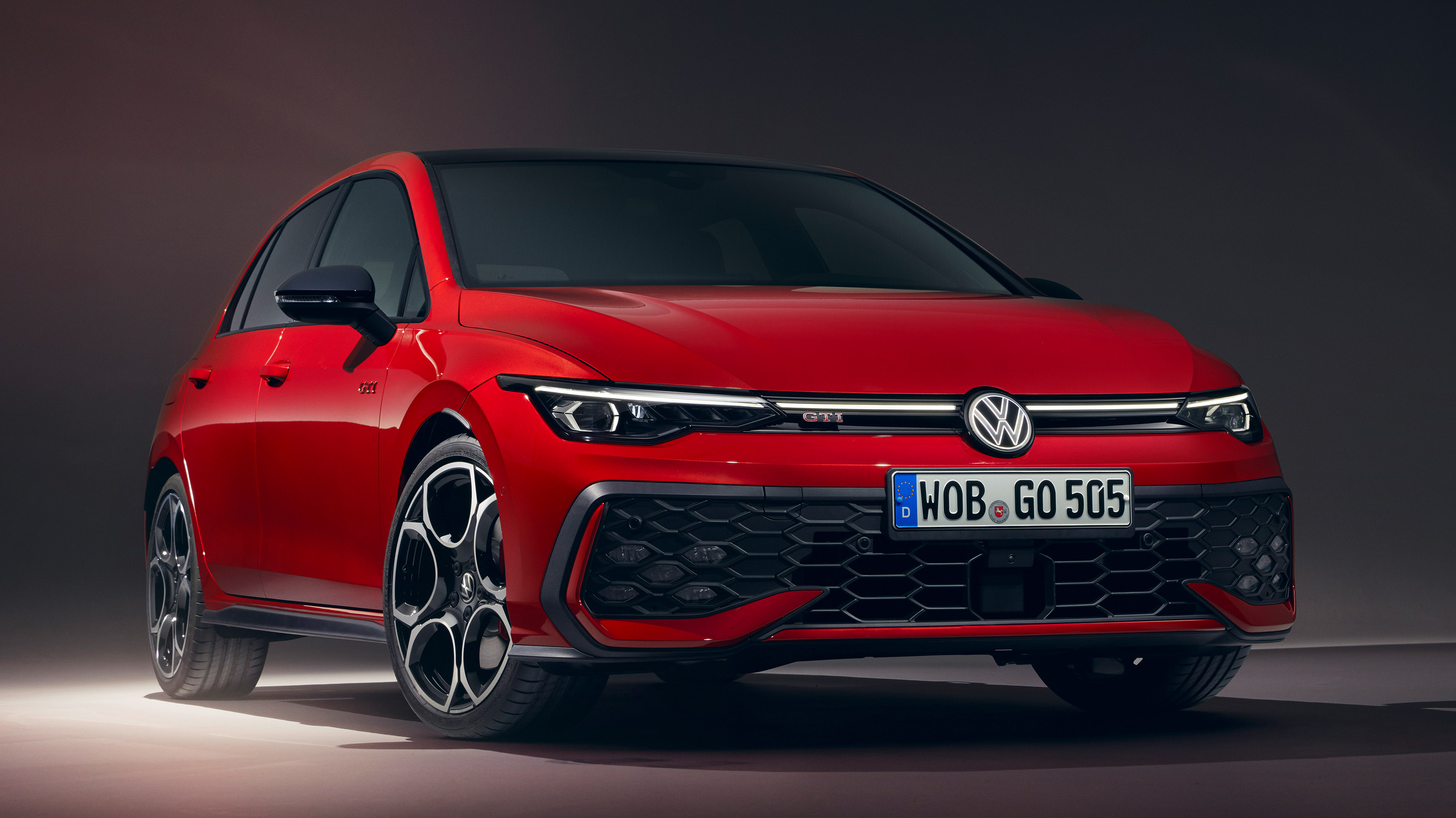 Volkswagen Golf GTI facelift - front studio
