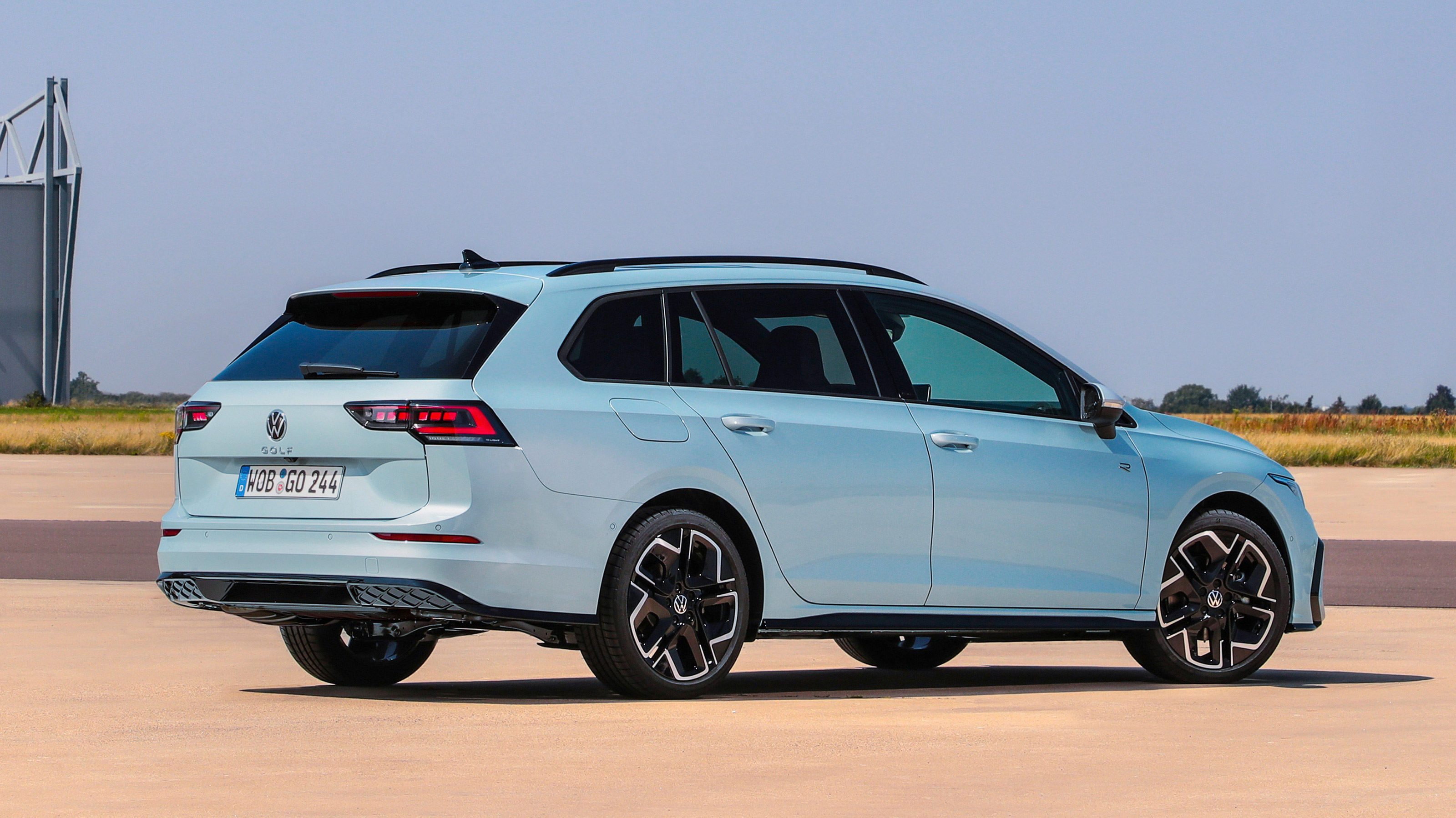 Volkswagen Golf Estate facelift - rear