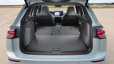 Volkswagen Golf Estate facelift - boot seats down