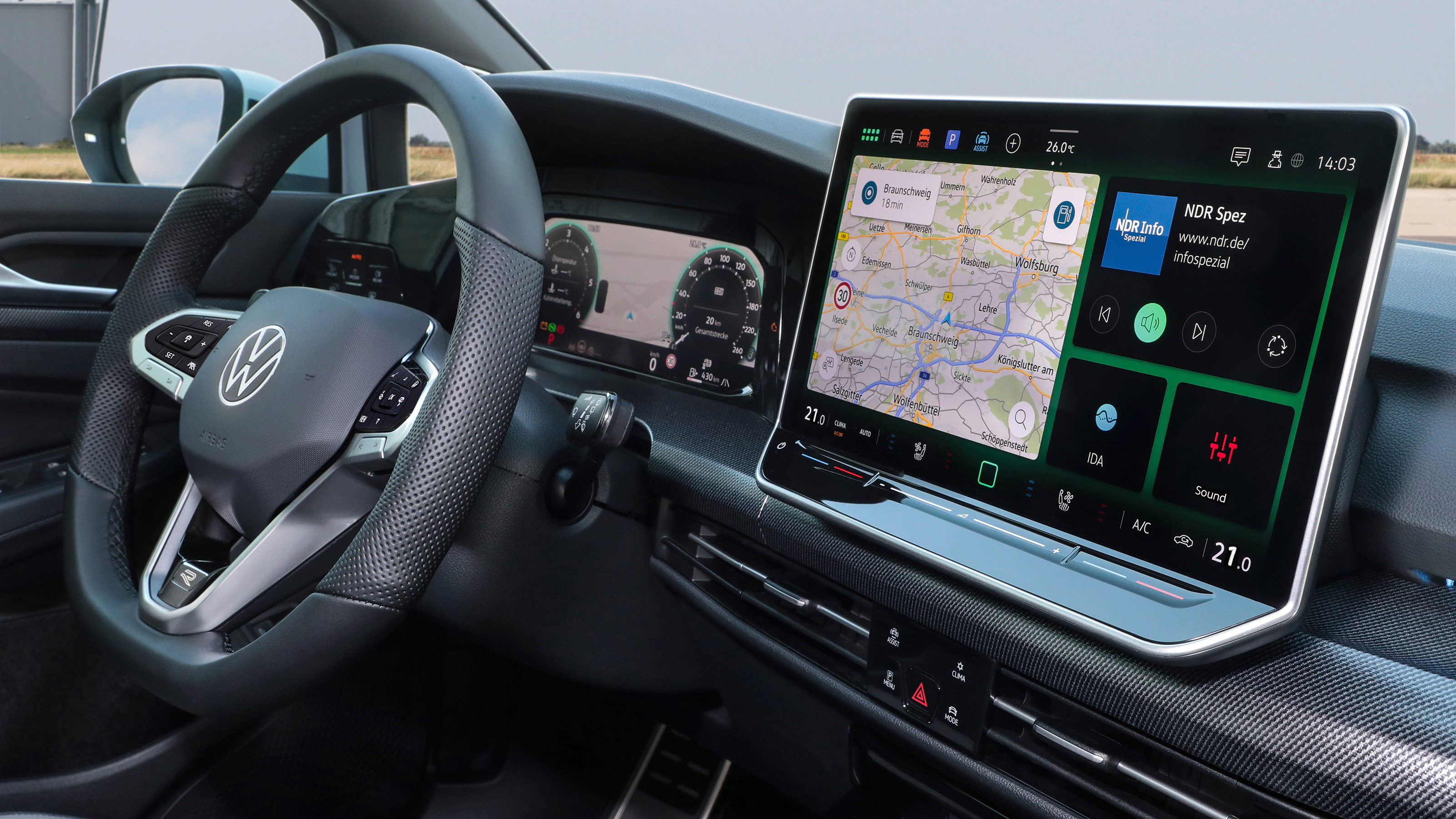 Volkswagen Golf facelift - interior