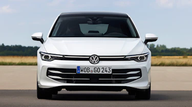 Volkswagen Golf facelift - full front