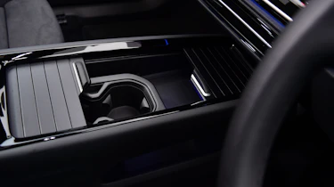 Volkswagen ID.7 - centre console