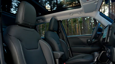 2024 Jeep Renegade - front seats