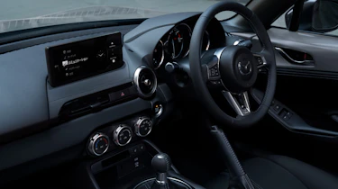 2024 Mazda MX-5 - interior