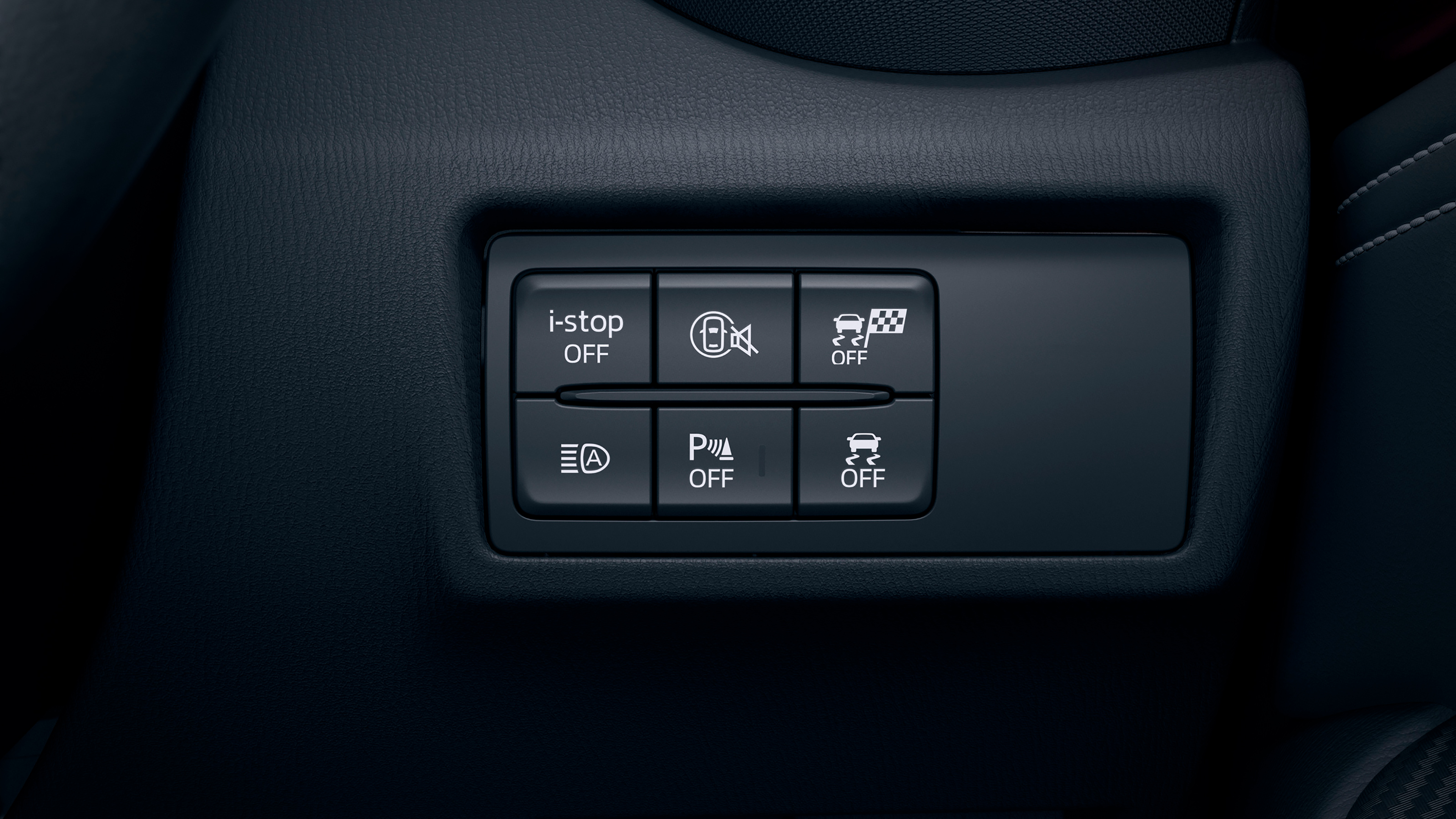 2024 Mazda MX-5 - dashboard buttons
