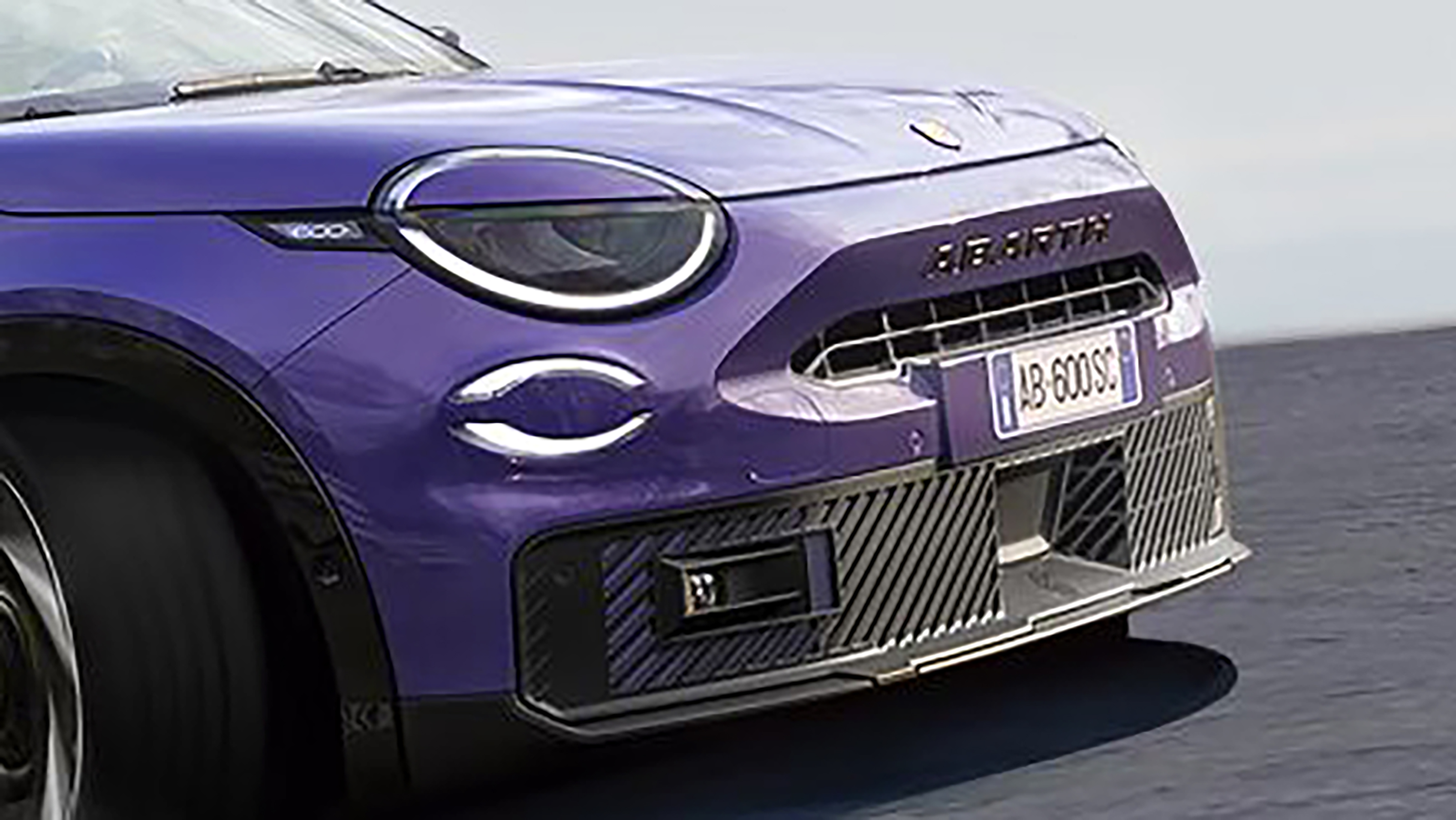 Abarth 600e detail