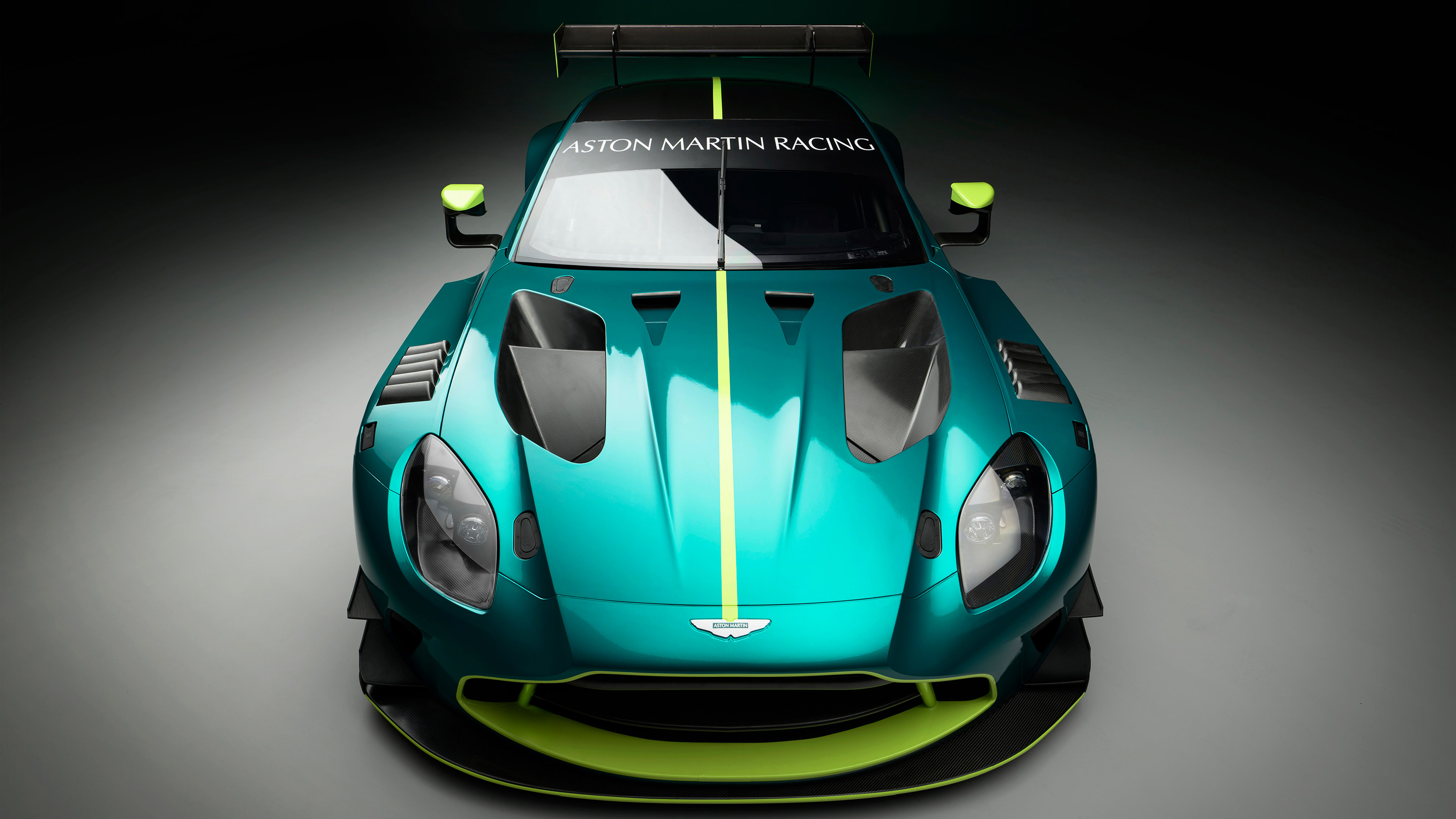 Aston Martin Vantage GT3 - above