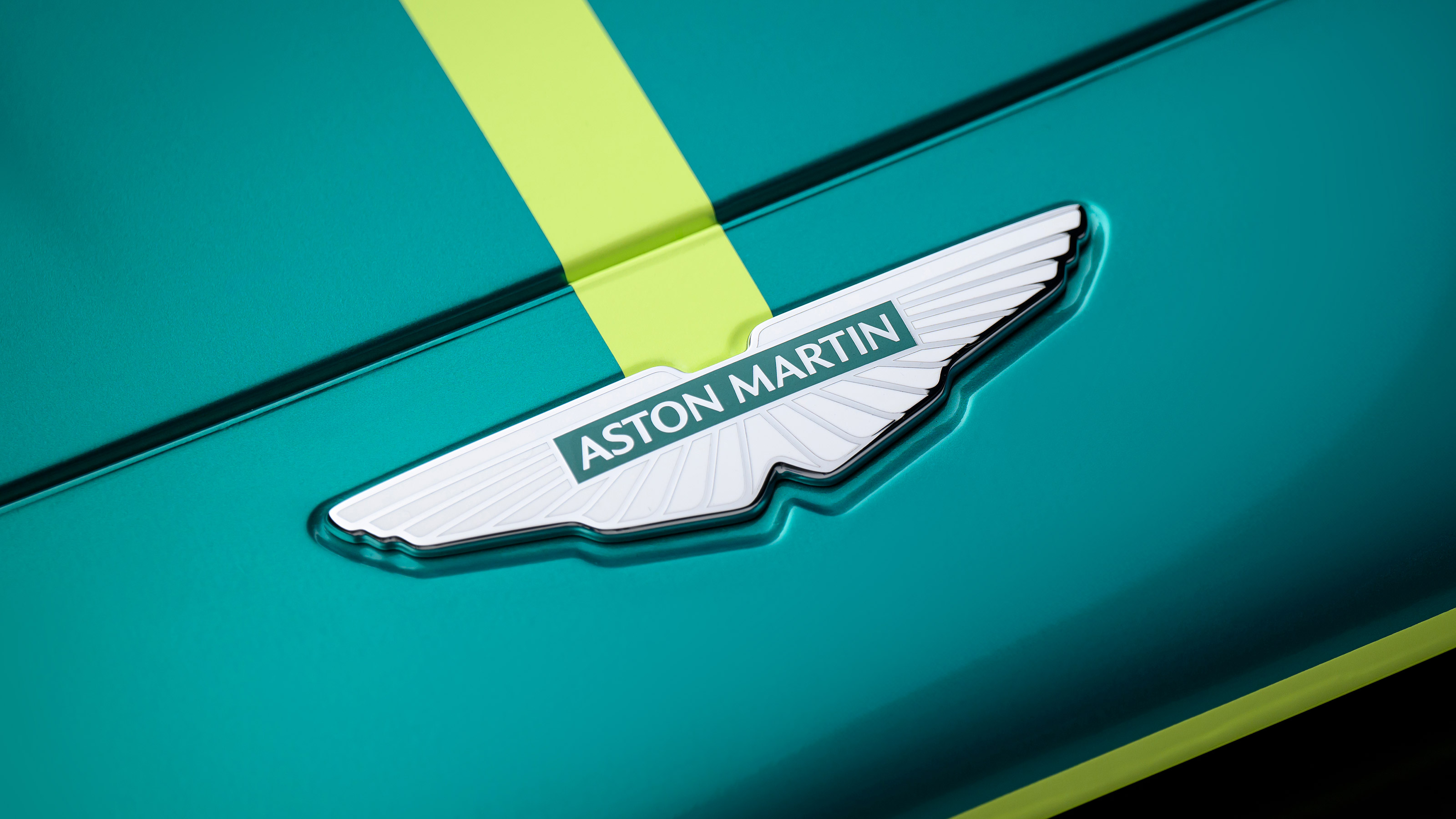 Aston Martin Vantage GT3 - badge