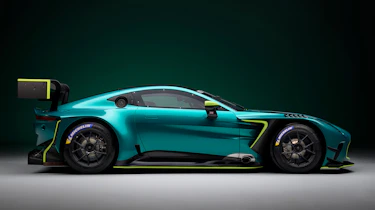Aston Martin Vantage GT3 - side