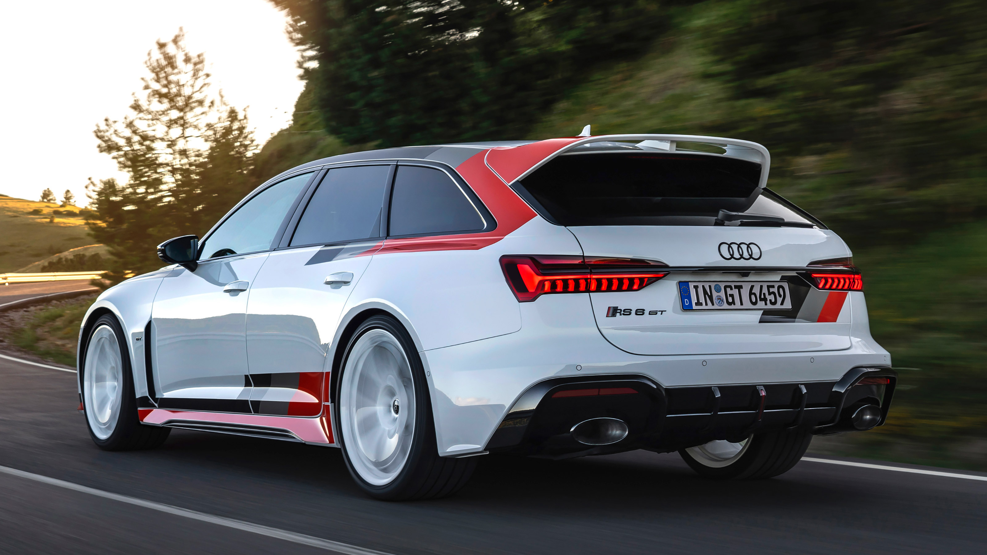 Audi RS 6 GT - rear action