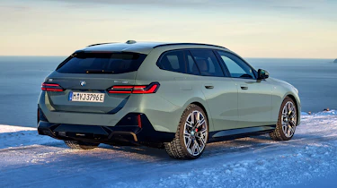BMW i5 Touring - rear static