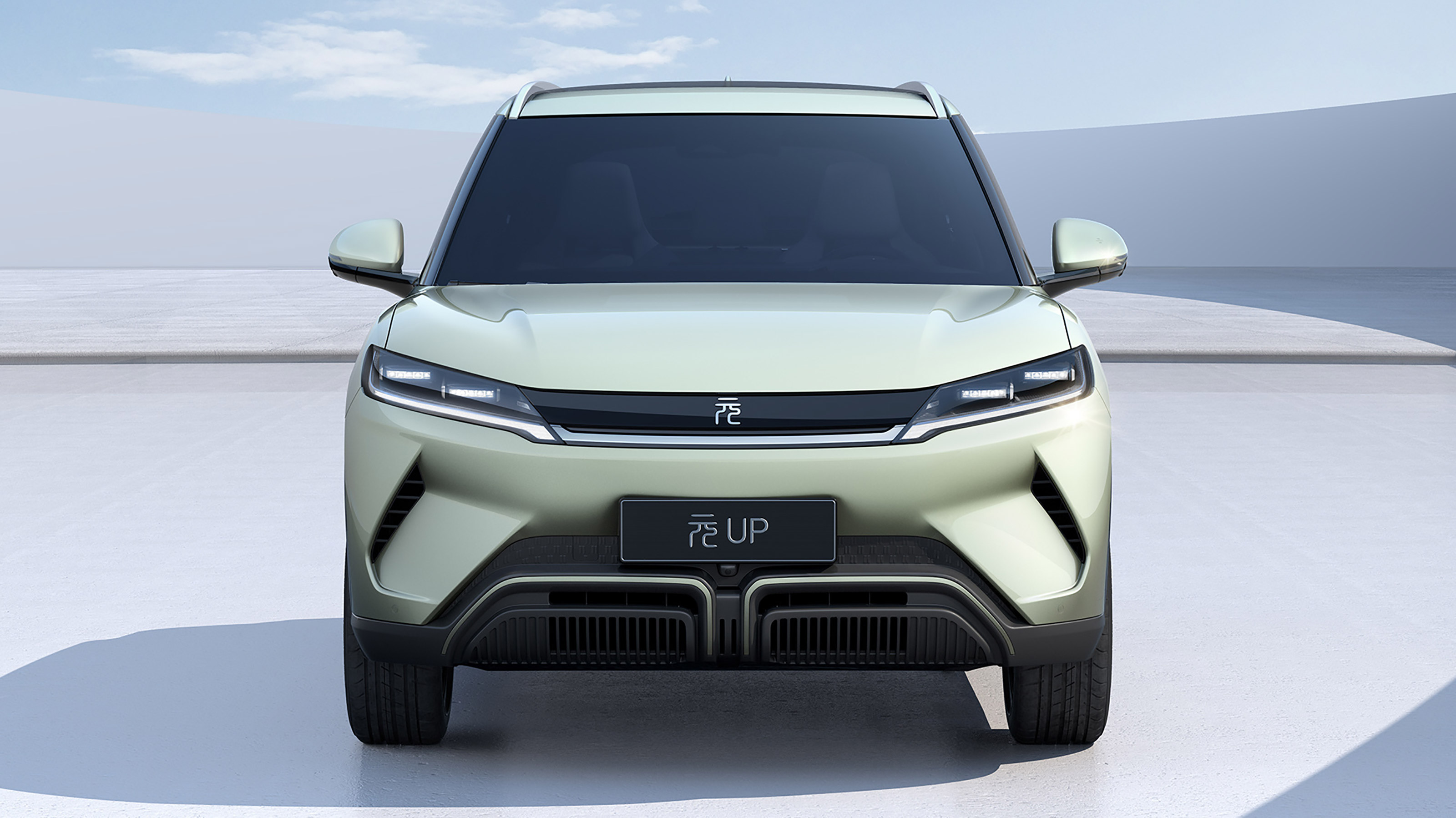 BYD Atto 2- full front