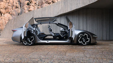 Chrysler Halycon Concept - side static (doors open)