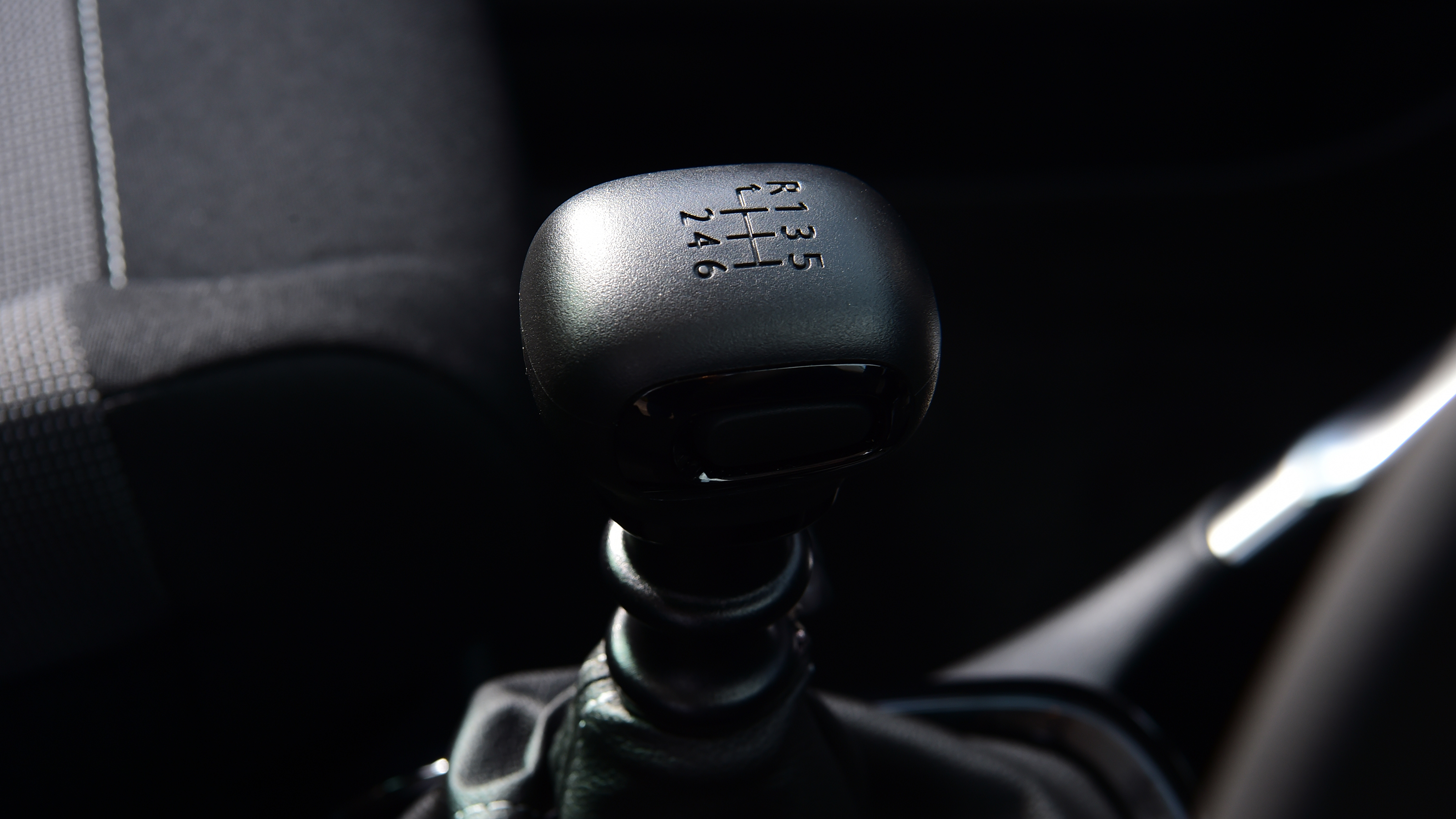 Citroen C3 Aircross You! - gearstick