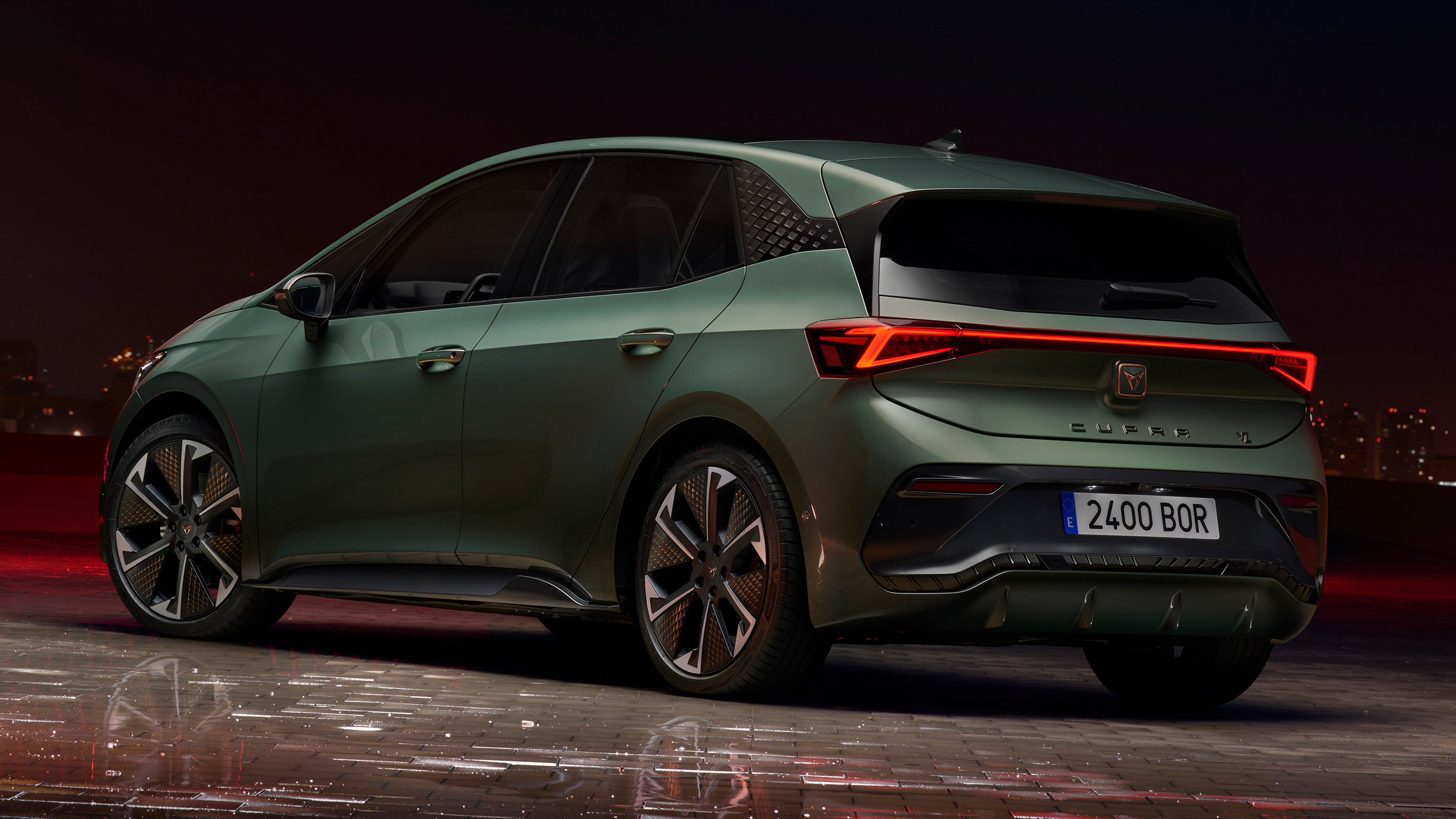 Cupra Born VZ - rear static