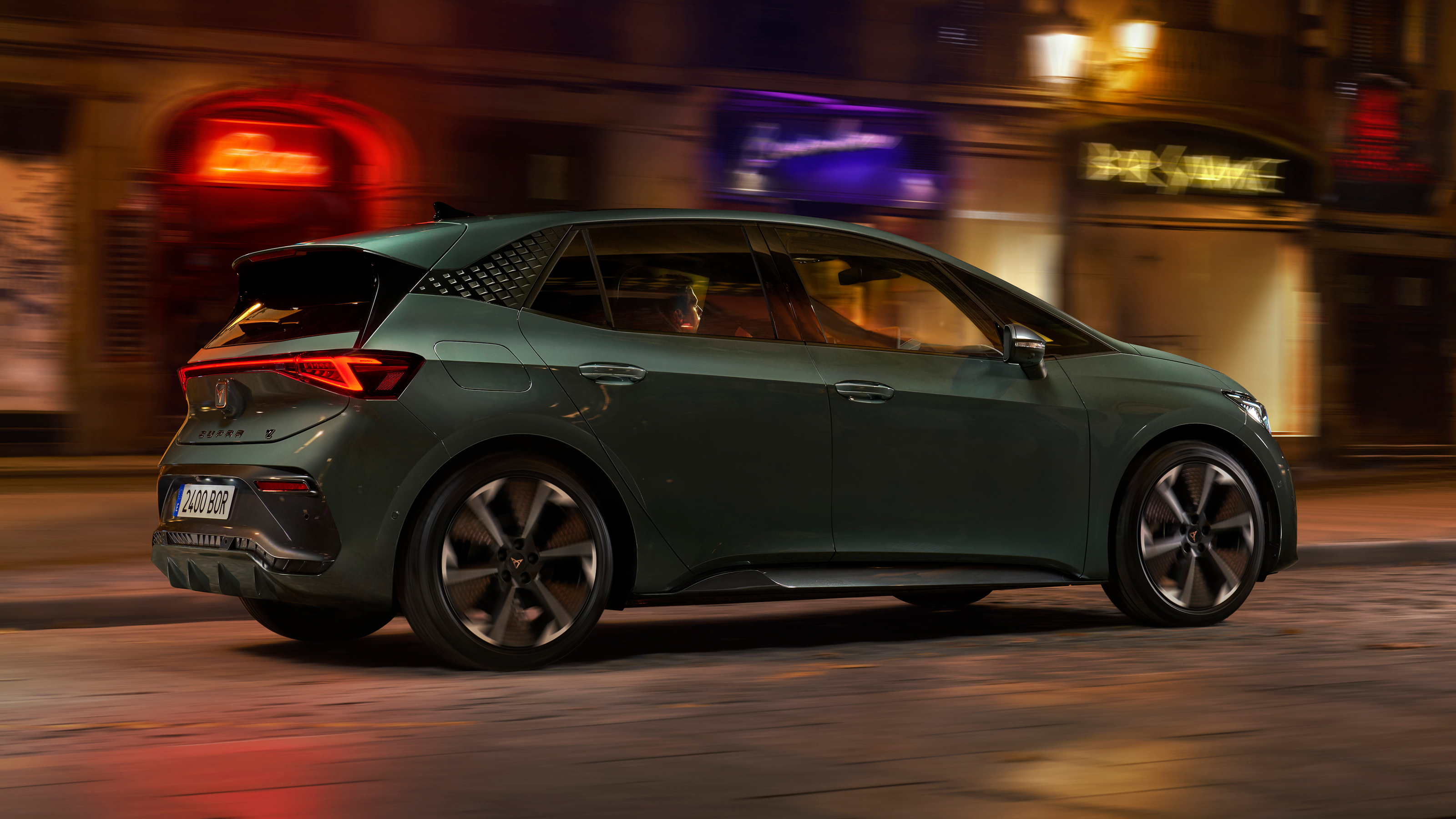 Cupra Born VZ - rear action