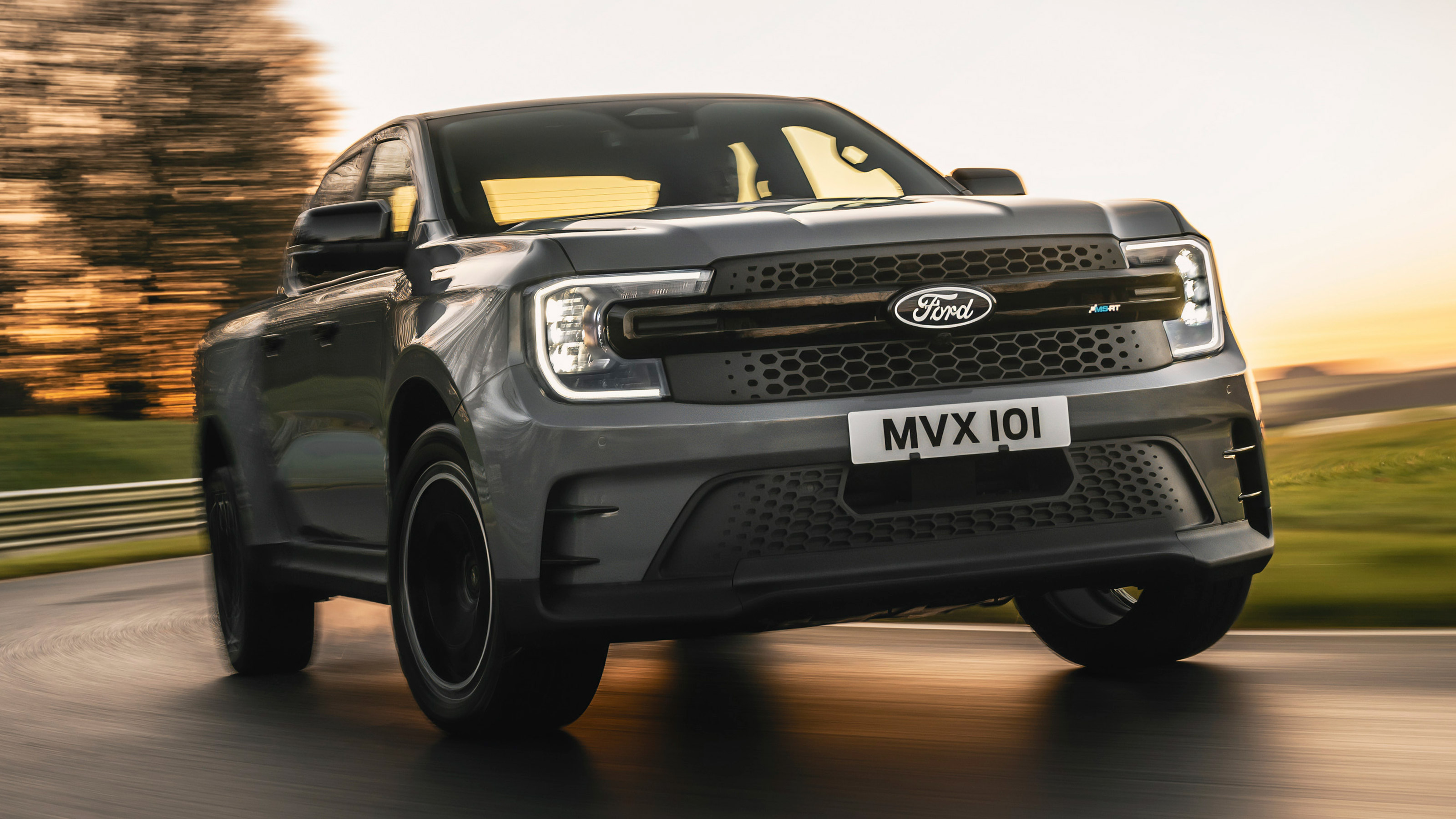 Ford Ranger MS-RT - front tracking