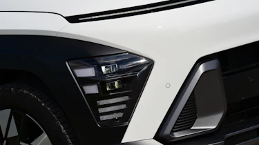 Hyundai Kona - headlight