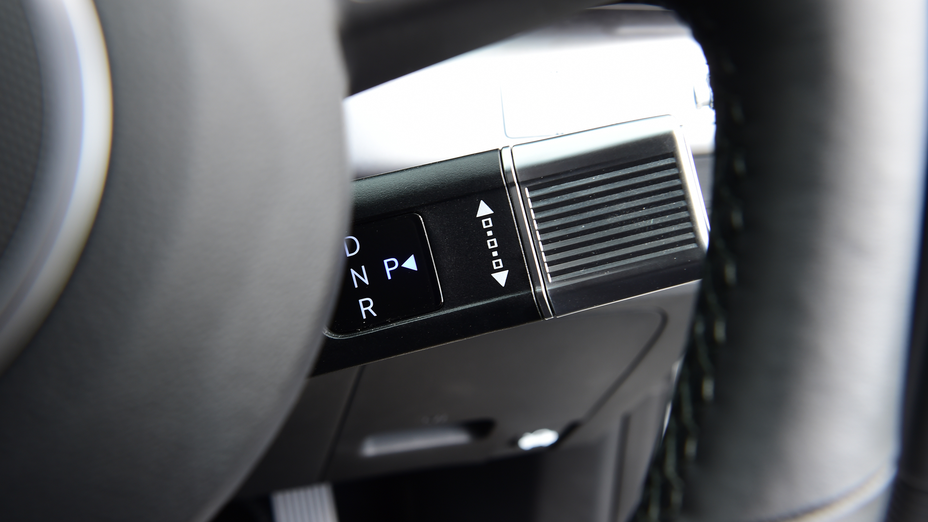 Hyundai Kona - gear selector