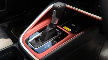 Honda HR-V - gear selector