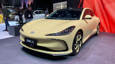 IM L6 - front